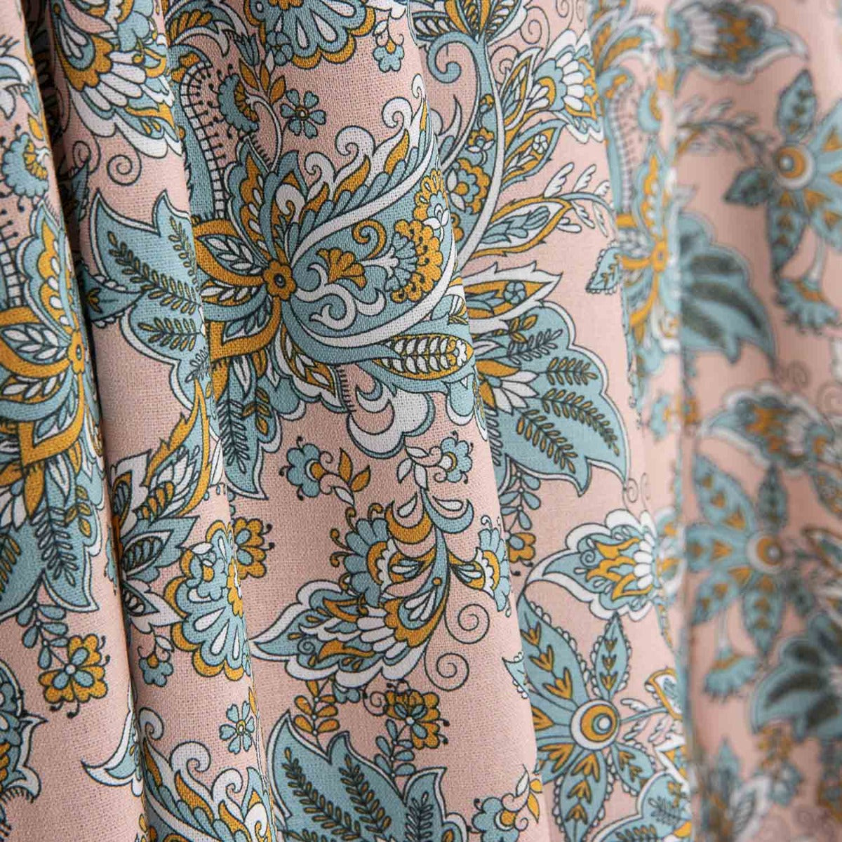 Popeline de coton à fleurs paisley - Ribes y Casals