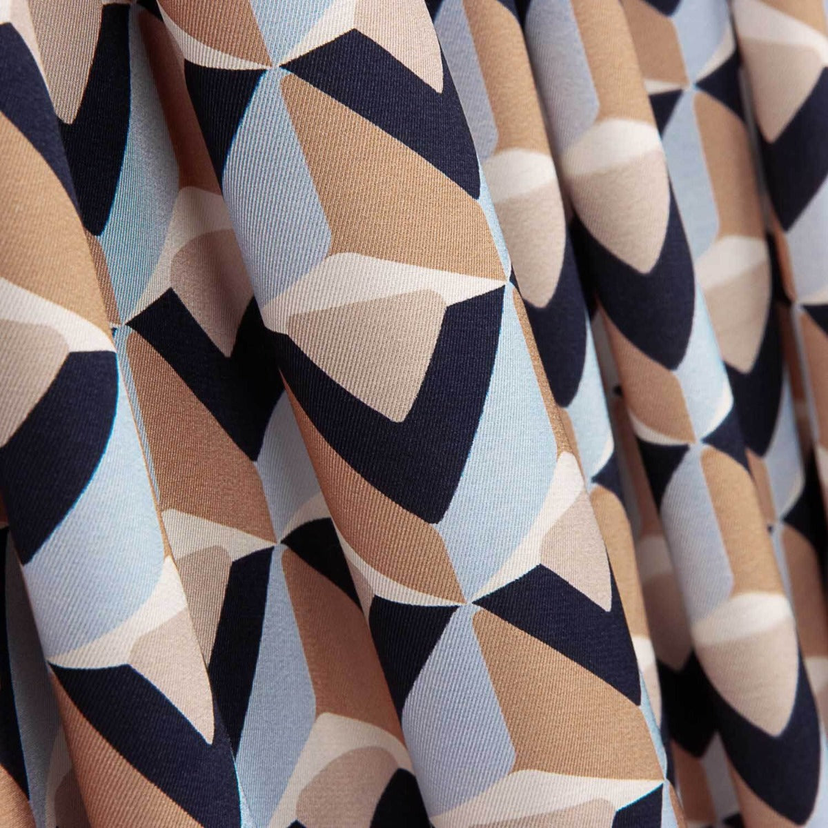 Retal Sarga Viscosa Retro Colores 160x120 cm - Ribes y Casals