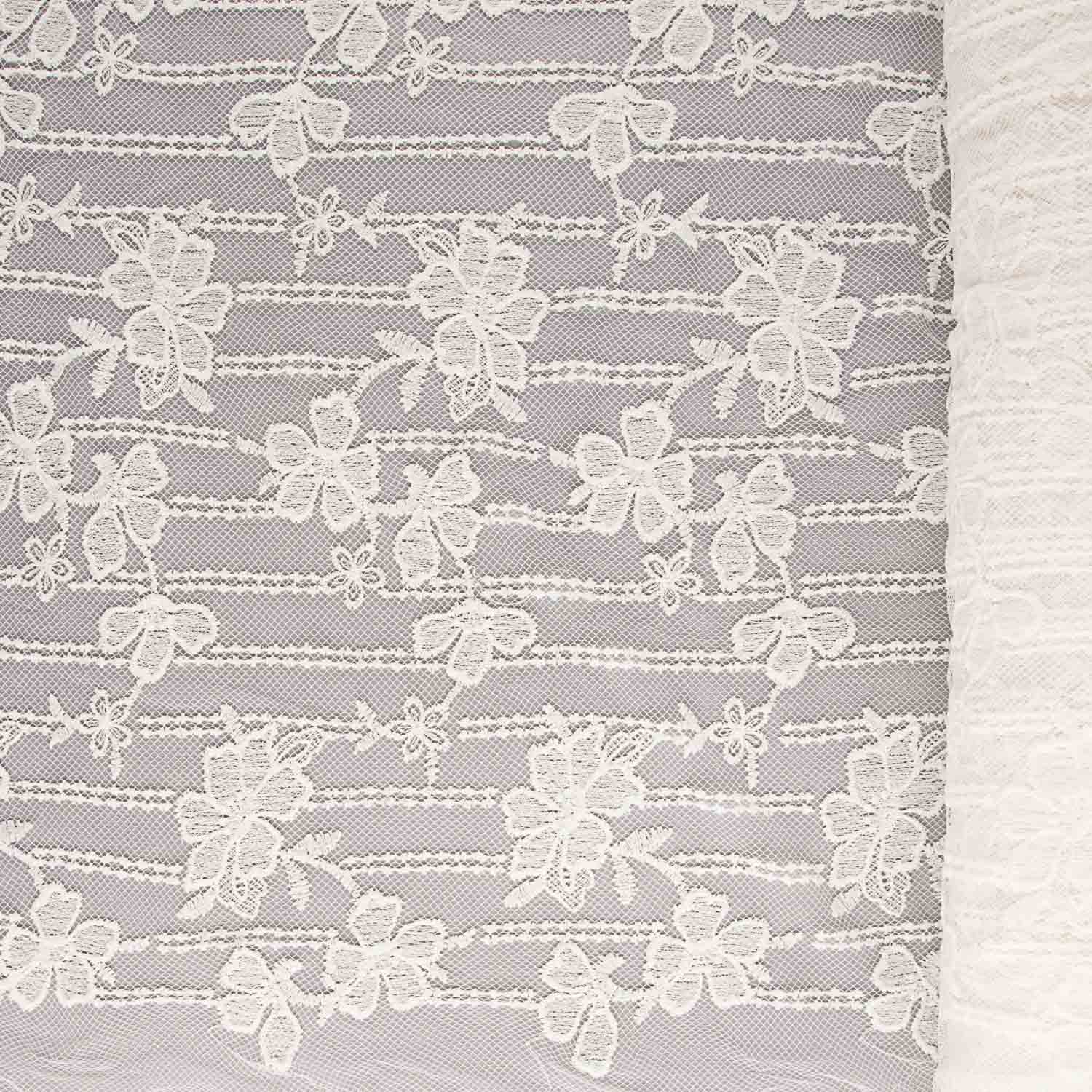 Grille brodée Dafne - Ribes y Casals