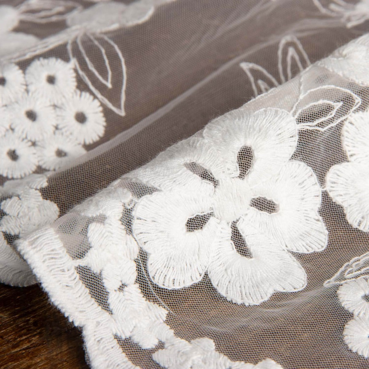 Tulle brodé « Primavera » - Ribes y Casals