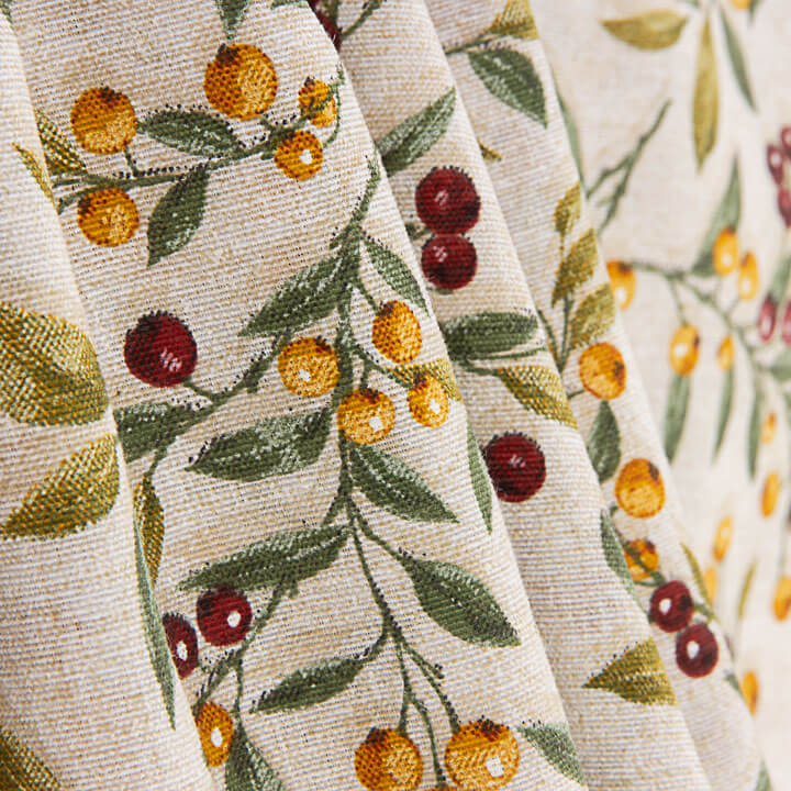 Toile de coton imprimée « Noël » : branches et baies - Ribes y Casals