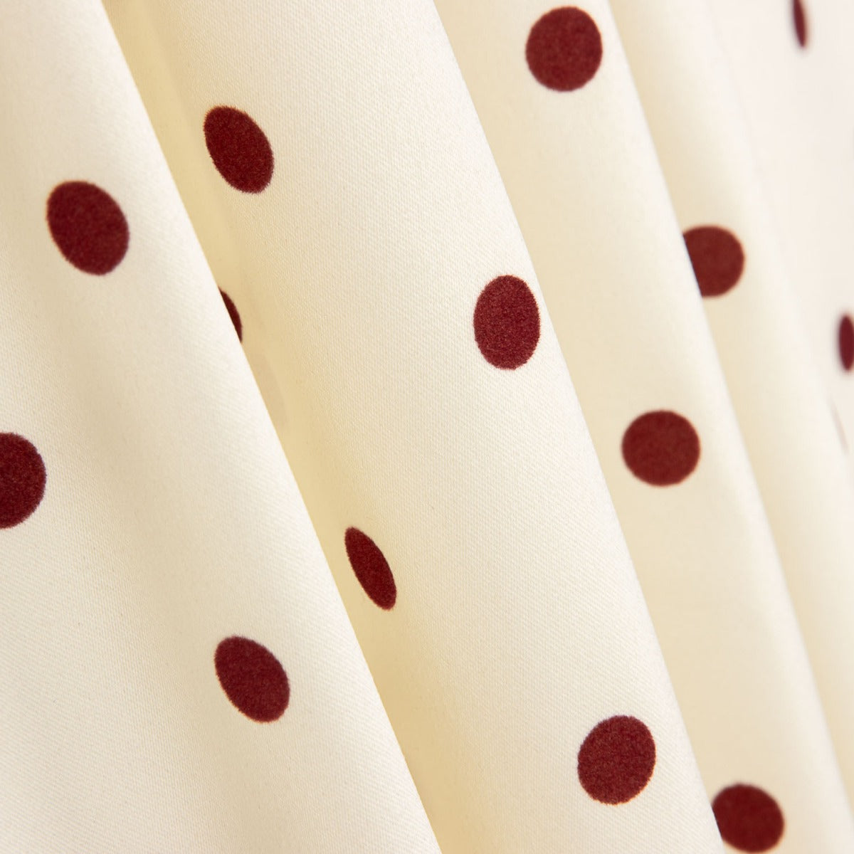 Glossy Fama Crème stretch floquée Bourgogne - Ribes y Casals