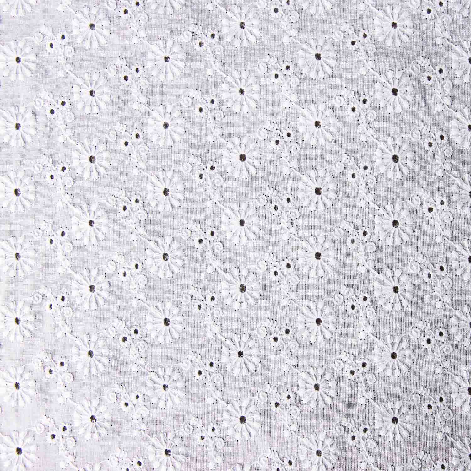 Broderie suisse Marguerites rétro blanc - Ribes y Casals
