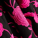 Fuchsia Châle Brodé Tencel Noir - Ribes y Casals