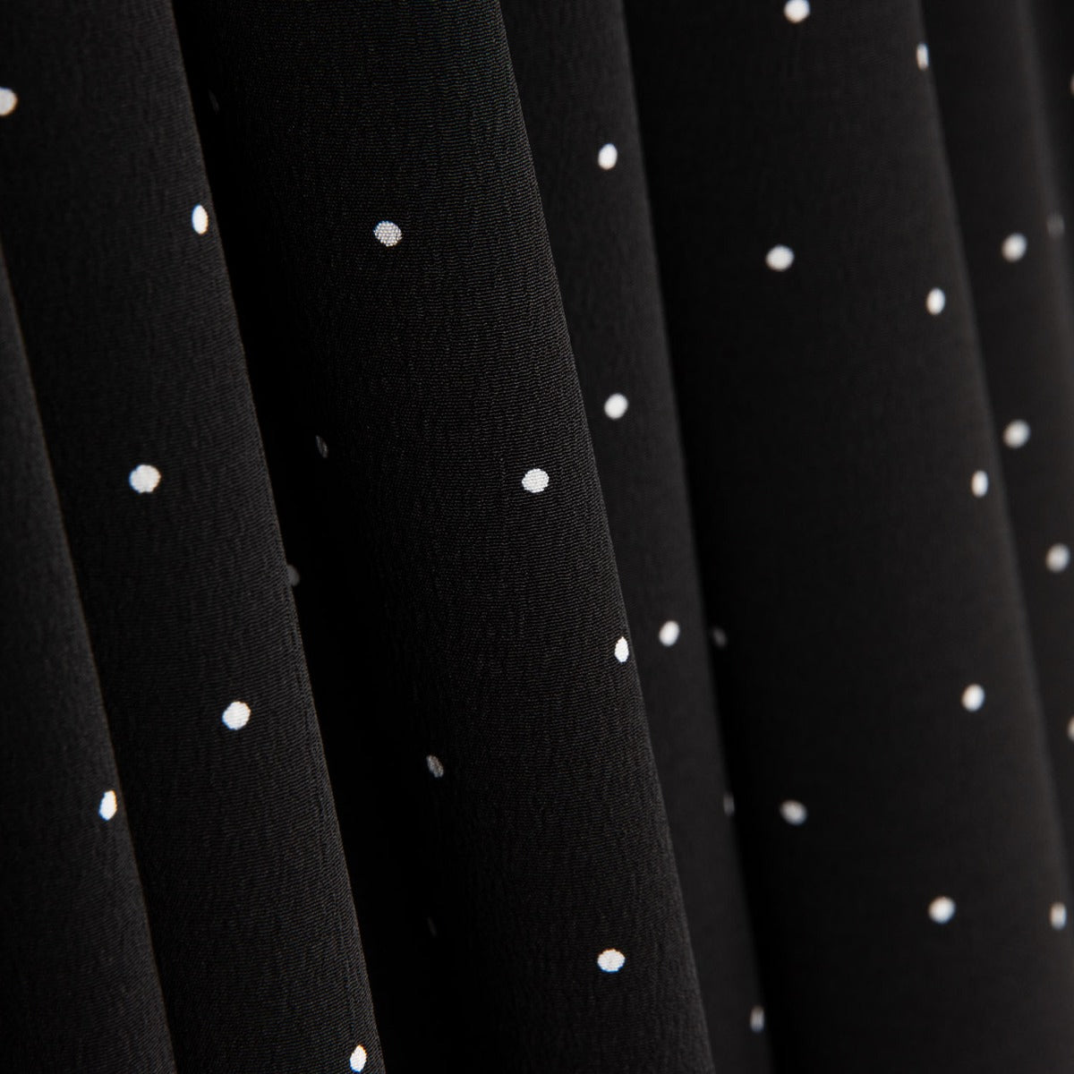 Polyester crêpé Great Drape Mini Polka Dots Noir - Ribes y Casals