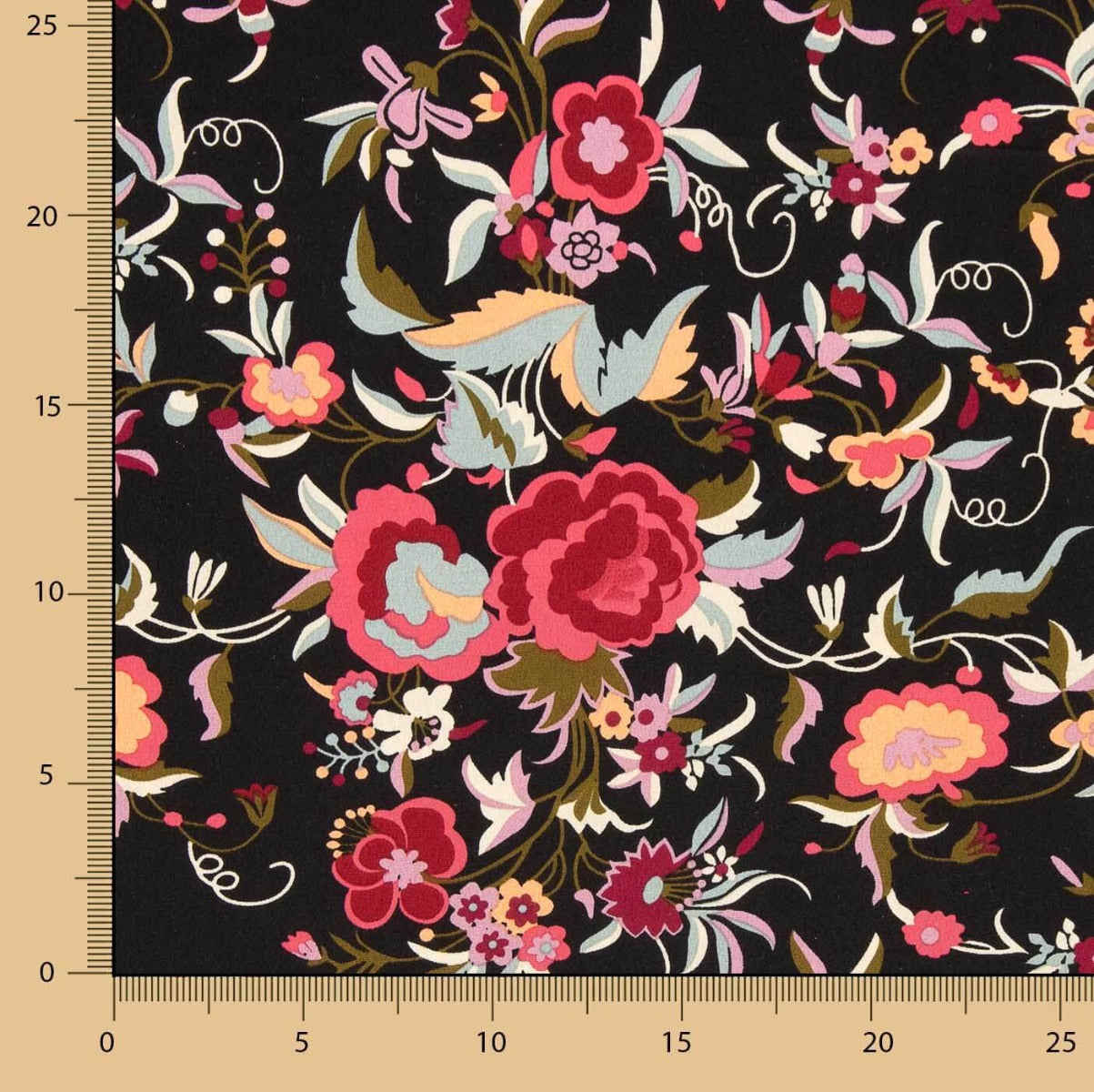 Crêpe Polyester Great Drape Mantón imprimé noir - Ribes y Casals