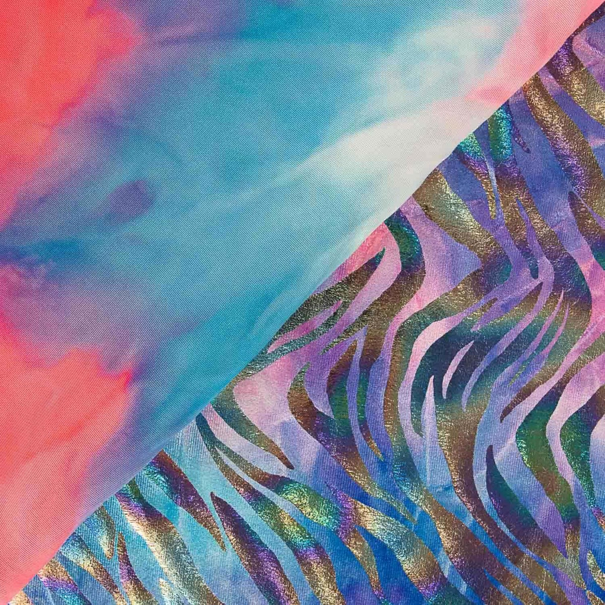 Tissu en velours de lycra imprimé zèbre holographique tons lilas - Ribes y Casals