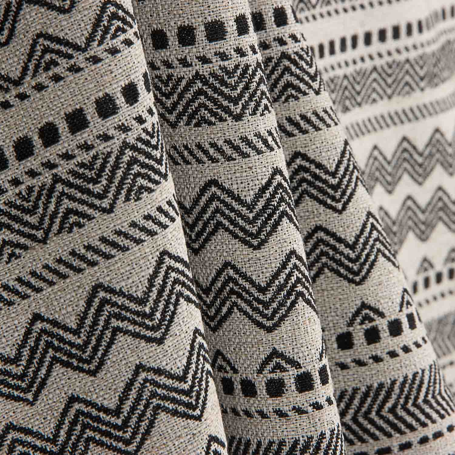 Toile Jacquard Tapisserie Ethnique Noir - Ribes y Casals