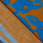 Viscose satinée imprimée floral avec bordure bleue et volants - Ribes y Casals