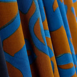 Viscose satinée imprimée floral avec bordure bleue et volants - Ribes y Casals