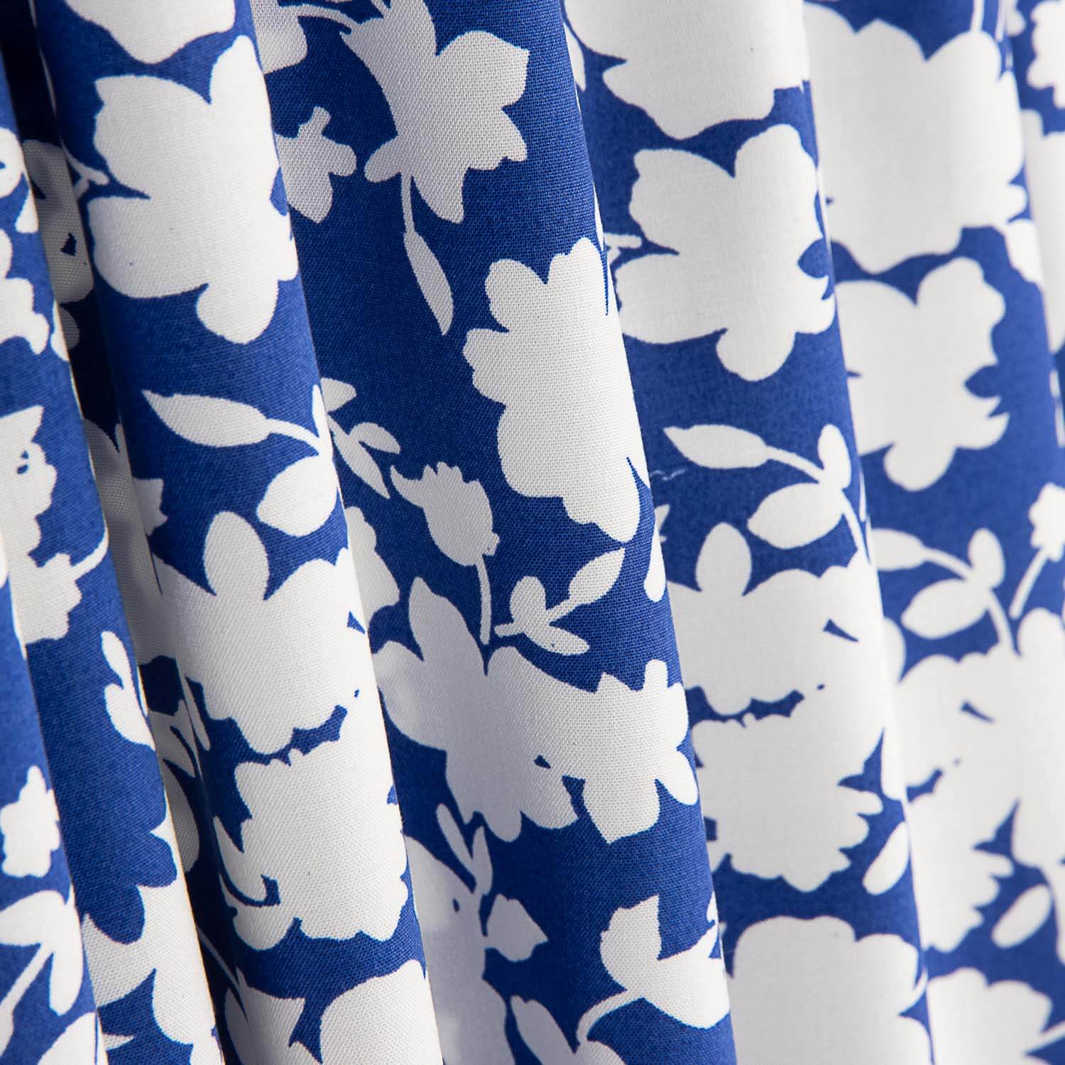 Viscose imprimée à fleurs bleues - Ribes y Casals