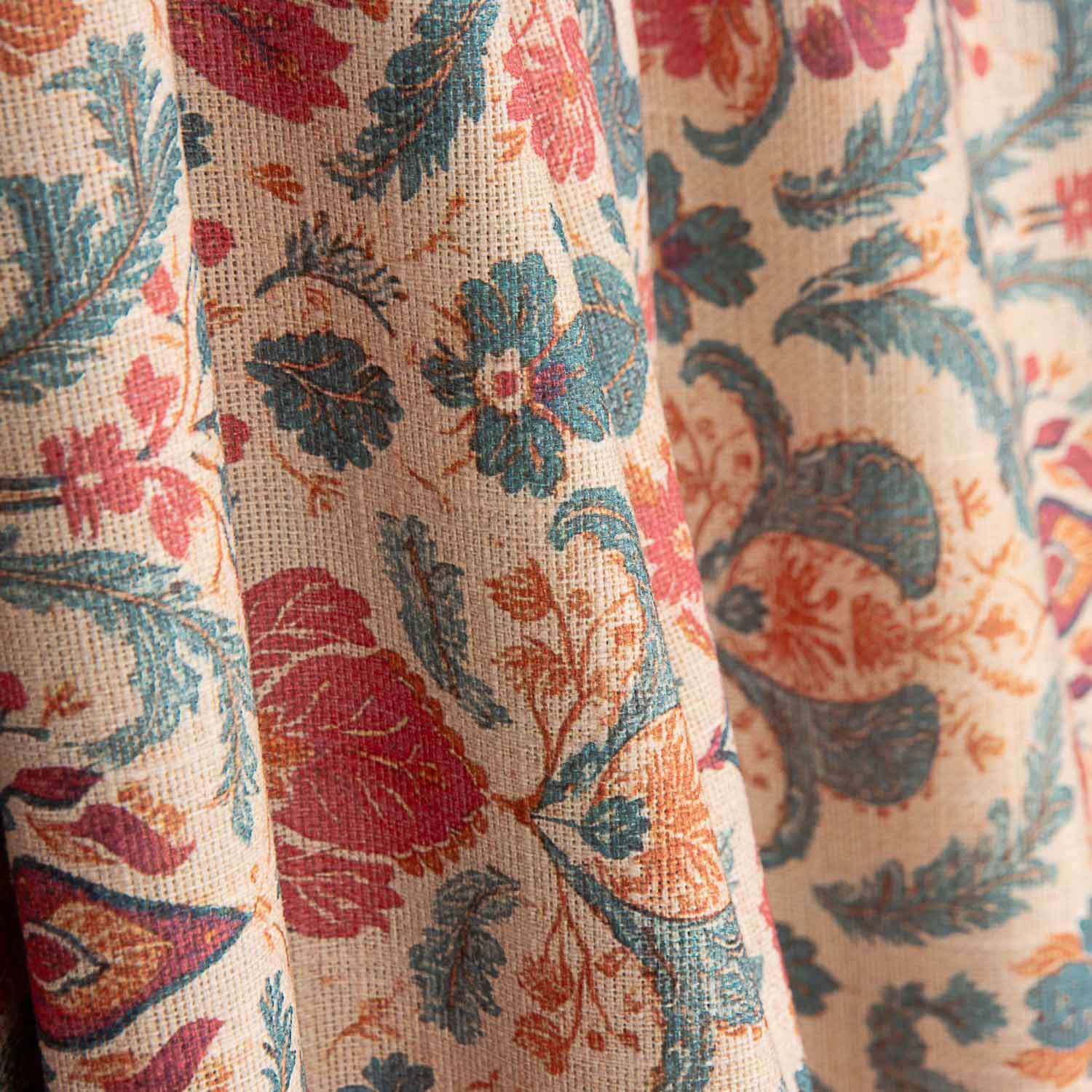 Toile de coton baroque à fleurs rouges et bleues - Ribes y Casals