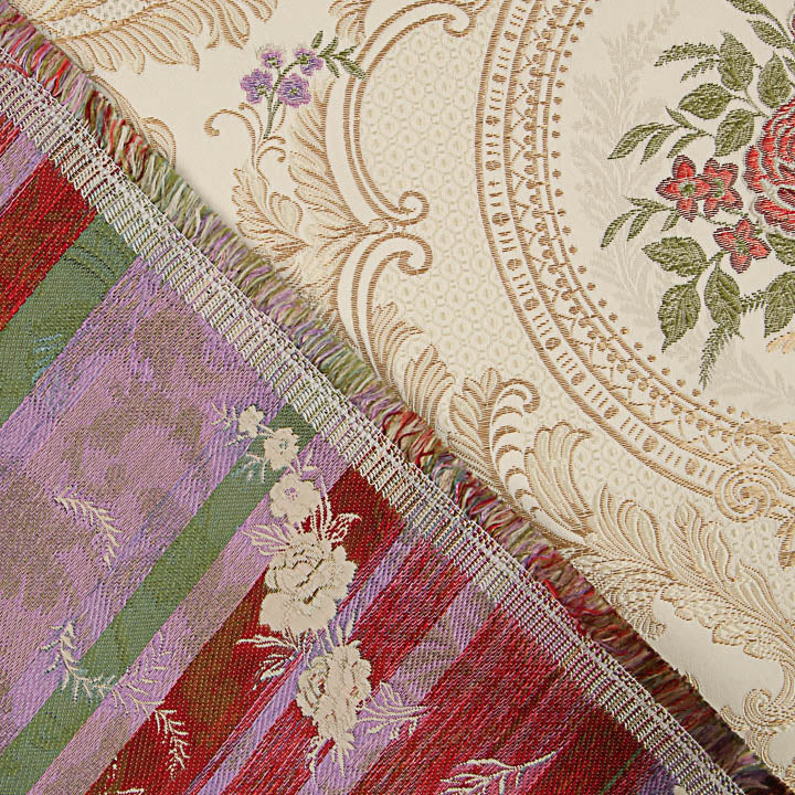 Brocart jacquard damas à motifs floraux, beige et doré - Ribes y Casals