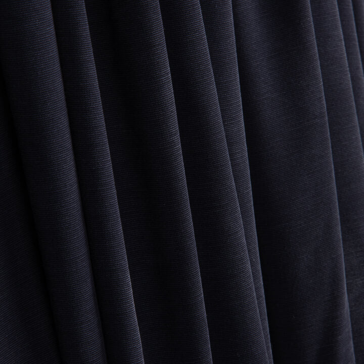 Tissu lisse en viscose bleu marine délavé à la pierre - Ribes y Casals