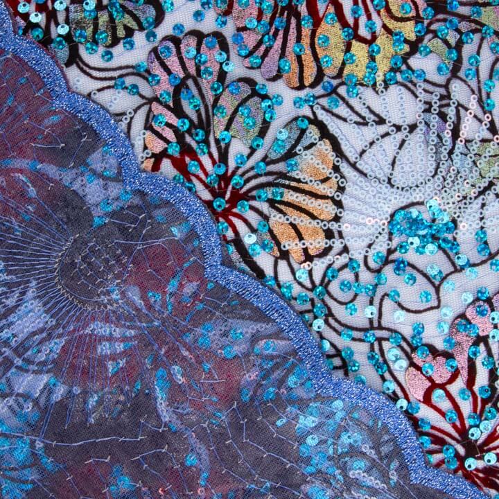 Tulle floqué brodé de sequins « Jardin bleu » - Ribes y Casals