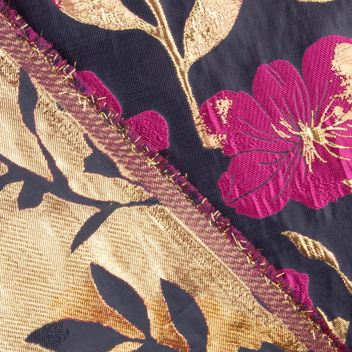 Brocart fantaisie Magnolia bleu, fuchsia et doré - Ribes y Casals