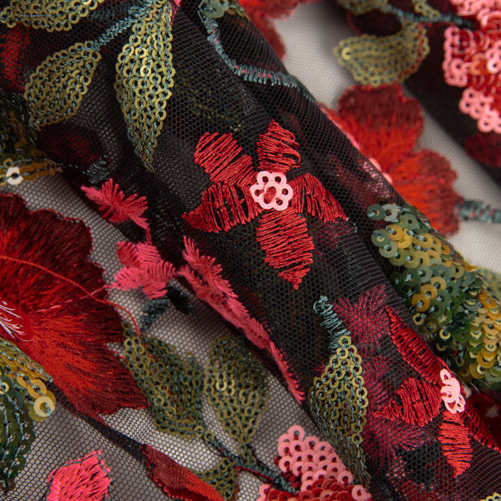 Tulle brodé de fleurs avec sequins Carmen rouge et noir - Ribes y Casals