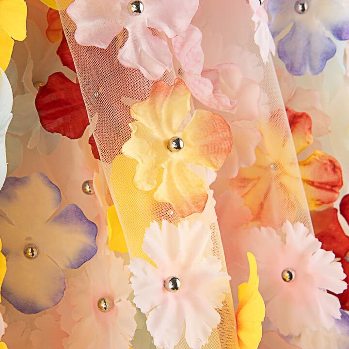 Tulle écru « Jardin de printemps » avec fleurs en 3D - Ribes y Casals