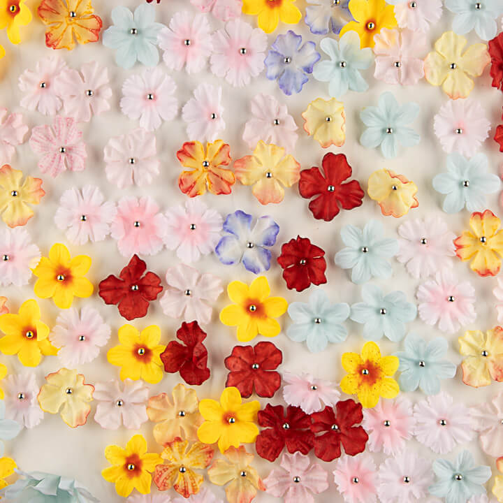 Tulle écru « Jardin de printemps » avec fleurs en 3D - Ribes y Casals