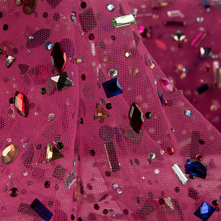 Tulle de luxe fuchsia avec strass multicolores - Ribes y Casals