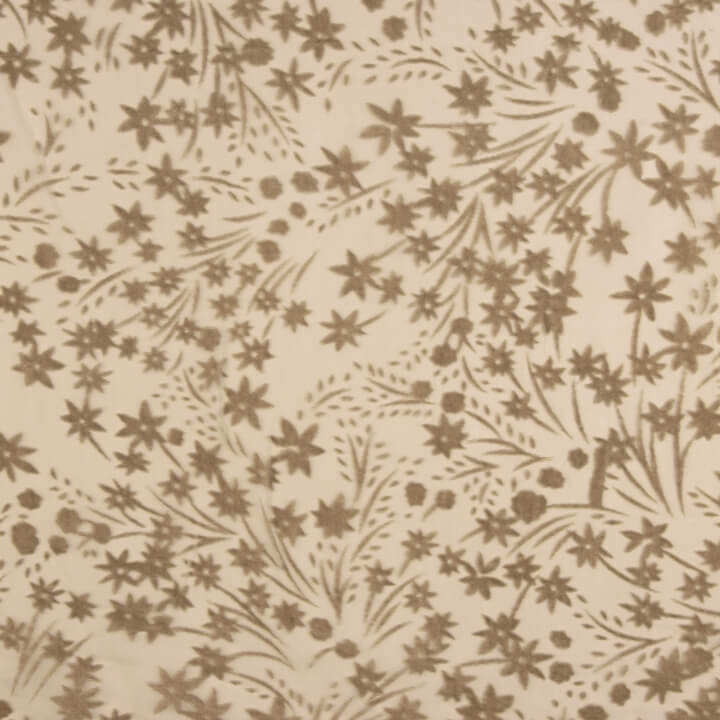 Dévoré floral dans les tons beige sur mousseline - Ribes y Casals
