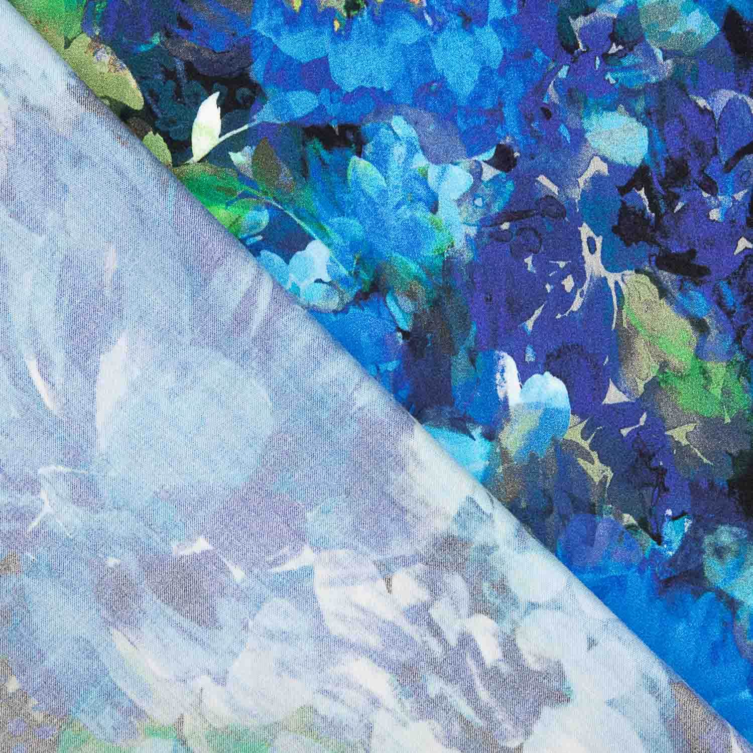 Viscose satinée imprimée fleurs bleu océan - Ribes y Casals