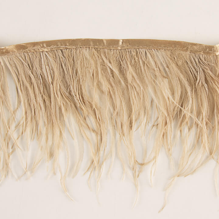 Frange de plumes Plus beige - Ribes y Casals