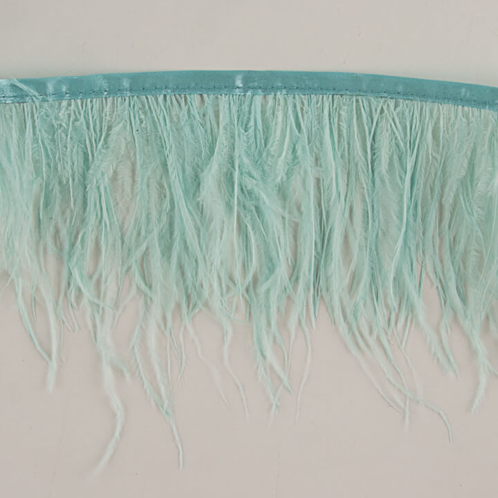 Frange de plumes Plus vert d'eau - Ribes y Casals