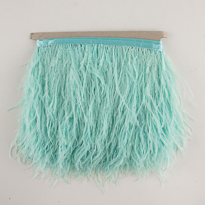 Frange de plumes Plus vert d'eau - Ribes y Casals