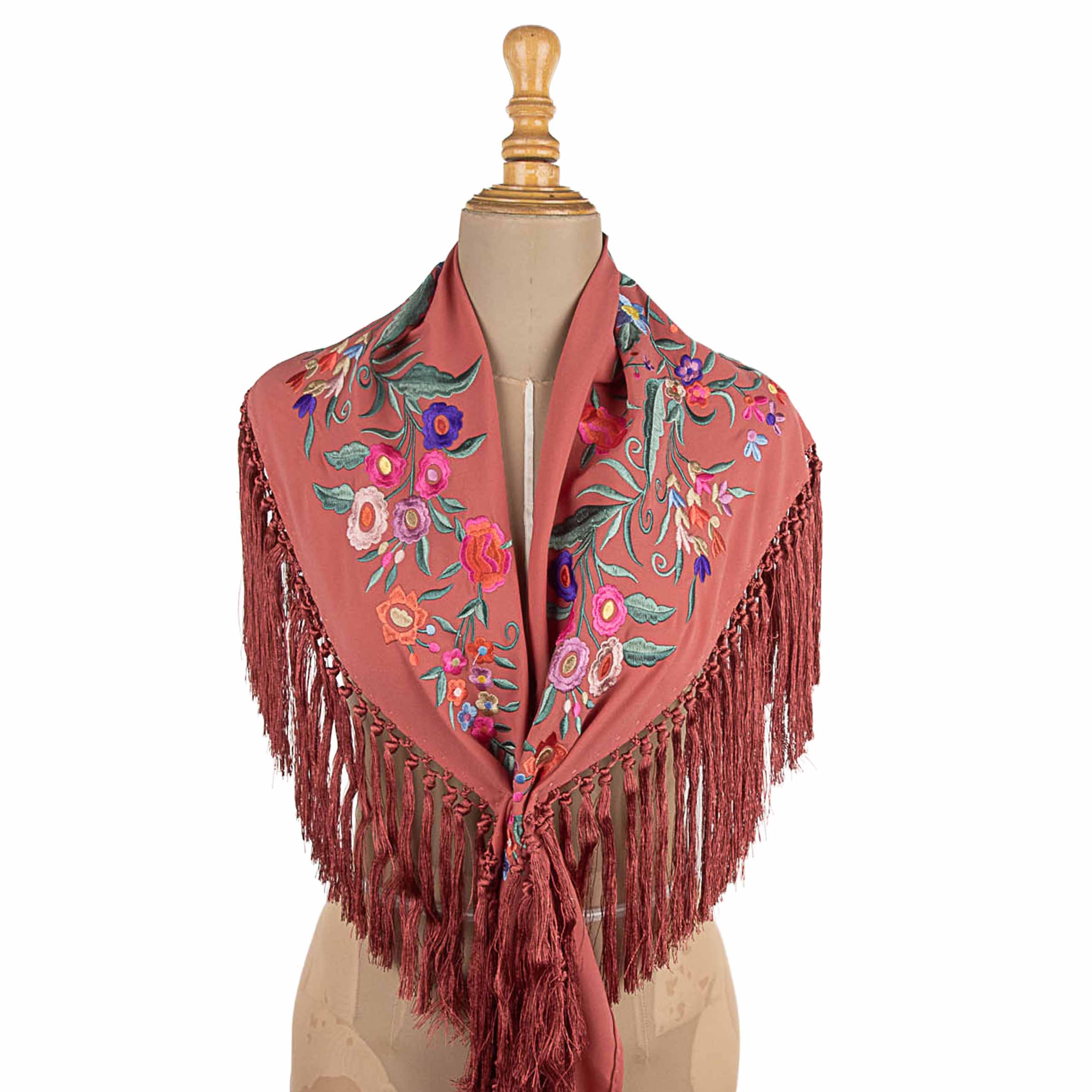 Petit châle de flamenco couleur argile brodé - Ribes y Casals