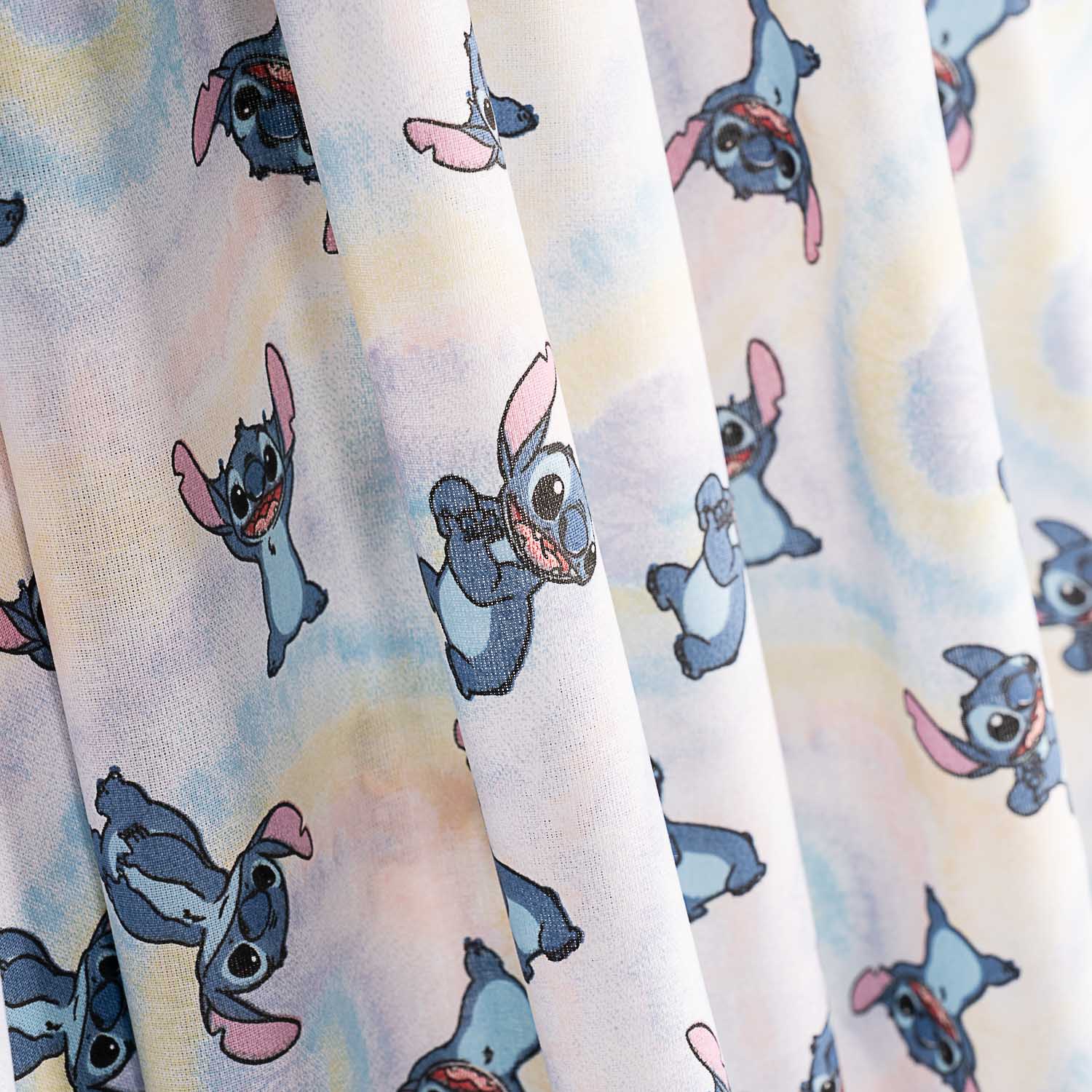 Popeline de coton imprimée Stitch - Ribes y Casals
