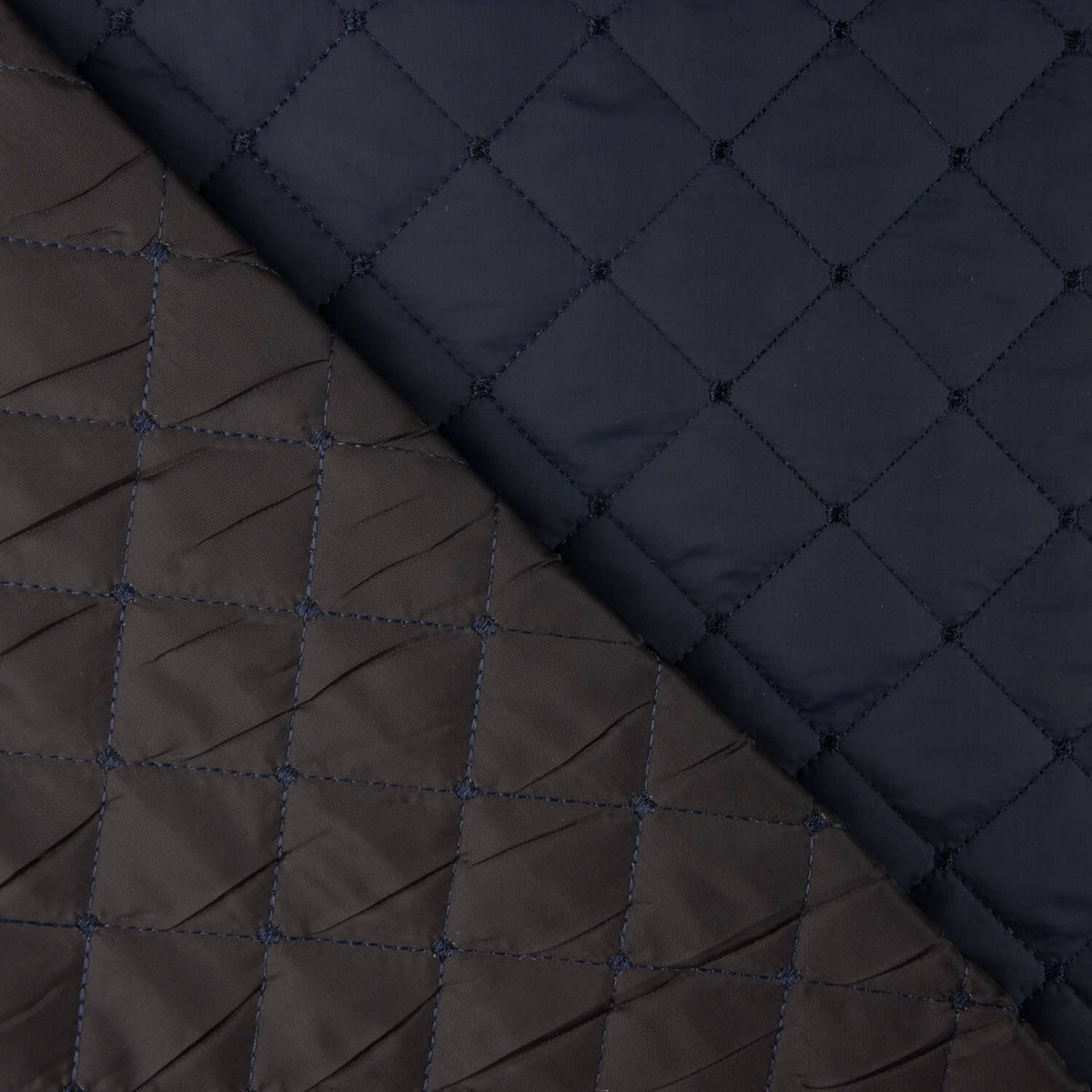 Tissu matelassé réversible – Bleu marine et noir - Ribes y Casals