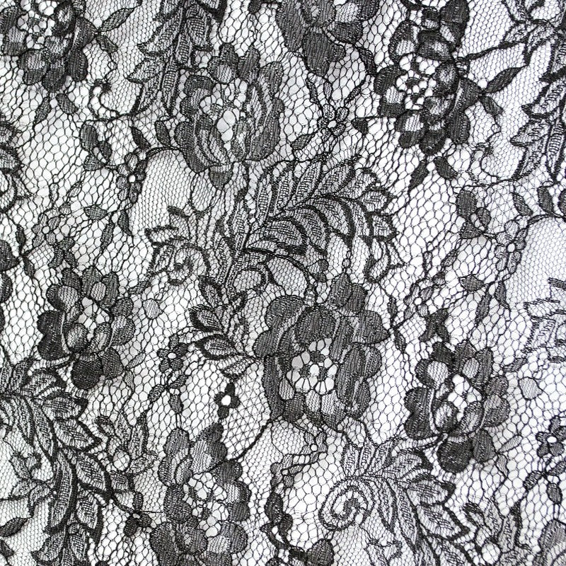 Dentelle Chantilly Noir - Ribes y Casals