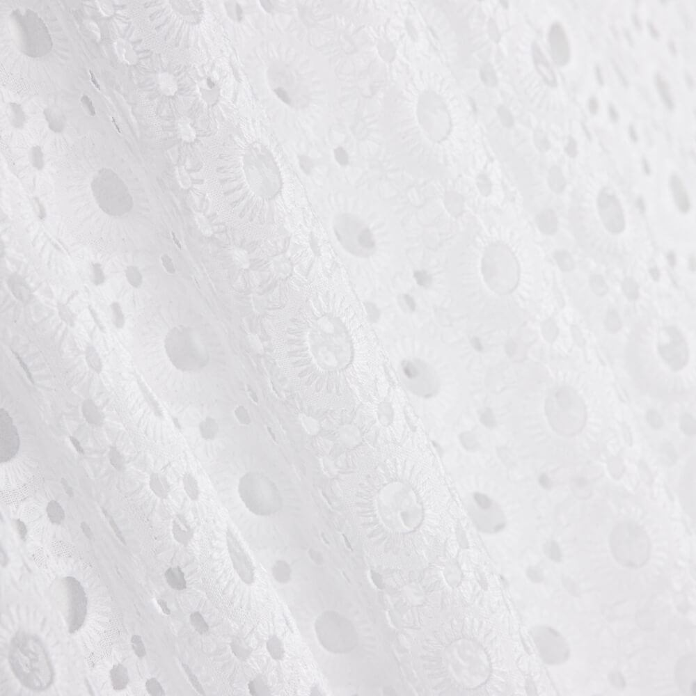 Broderie Suisse Sphère Ajourée - Ribes y Casals