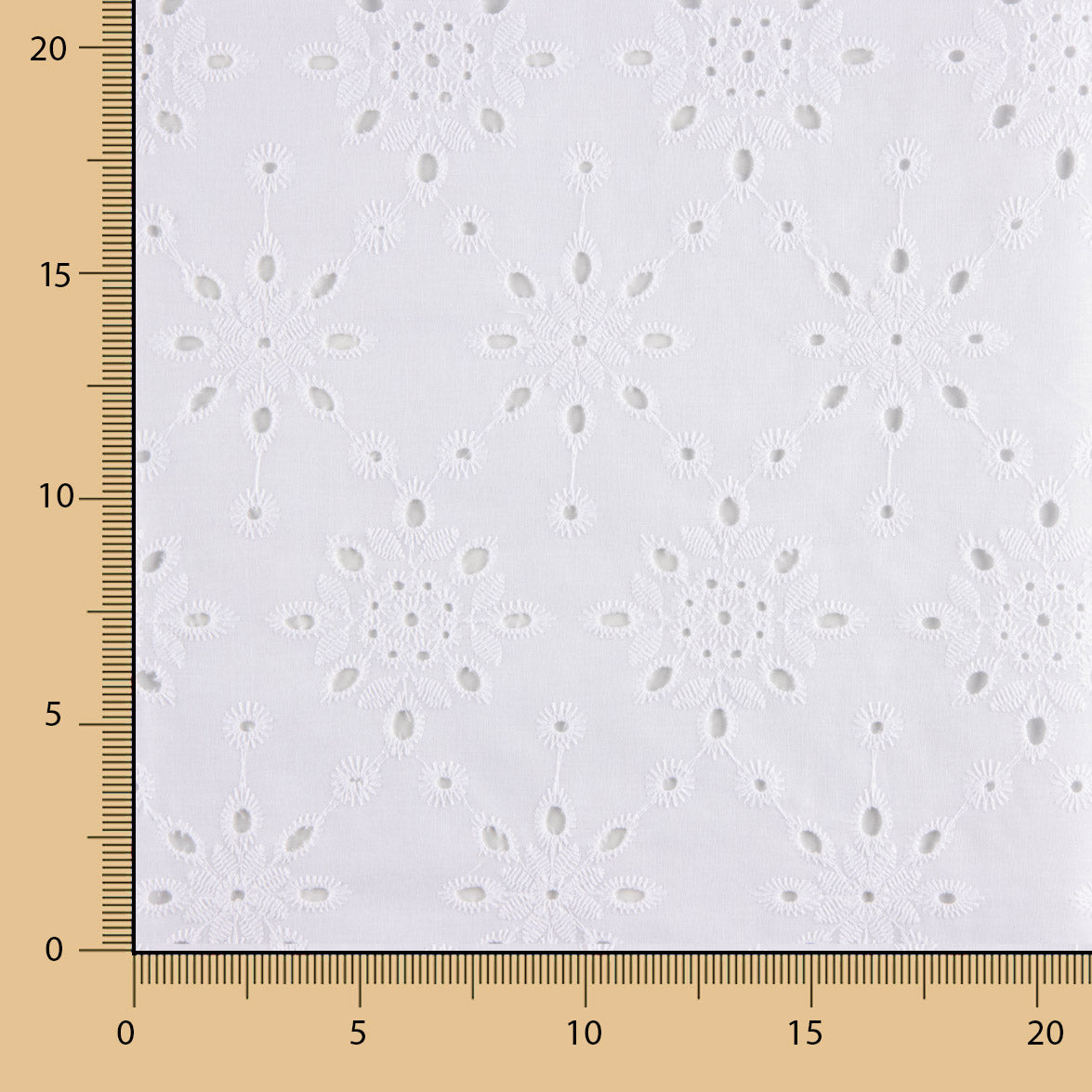 Broderie Suisse Almudena Blanc - Ribes y Casals