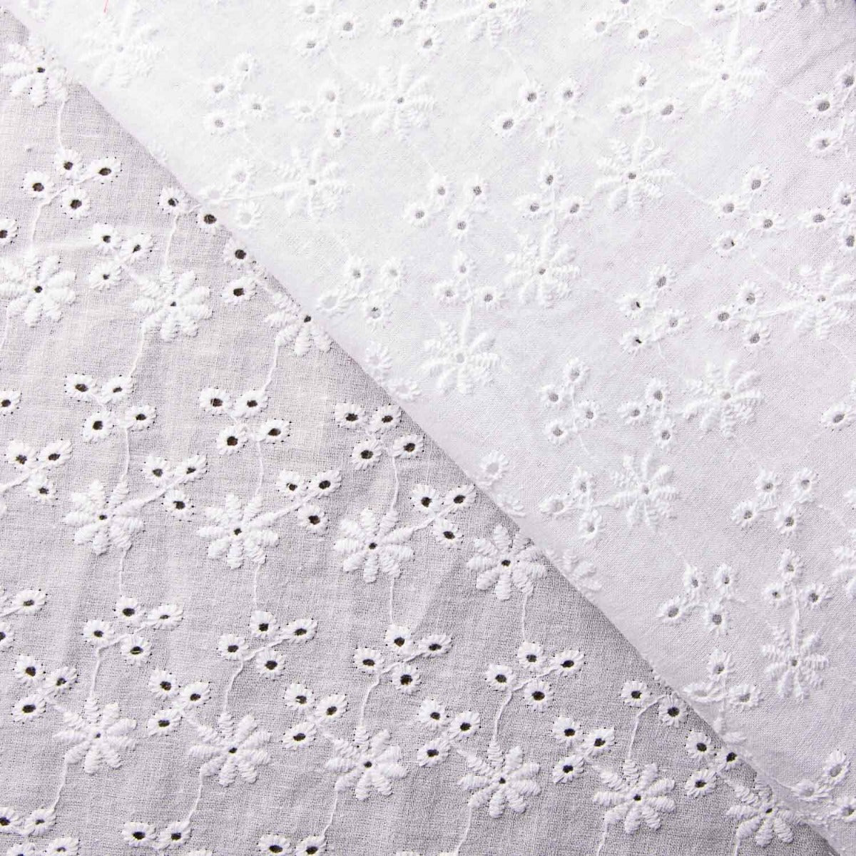 Broderie suisse Malte - Ribes y Casals