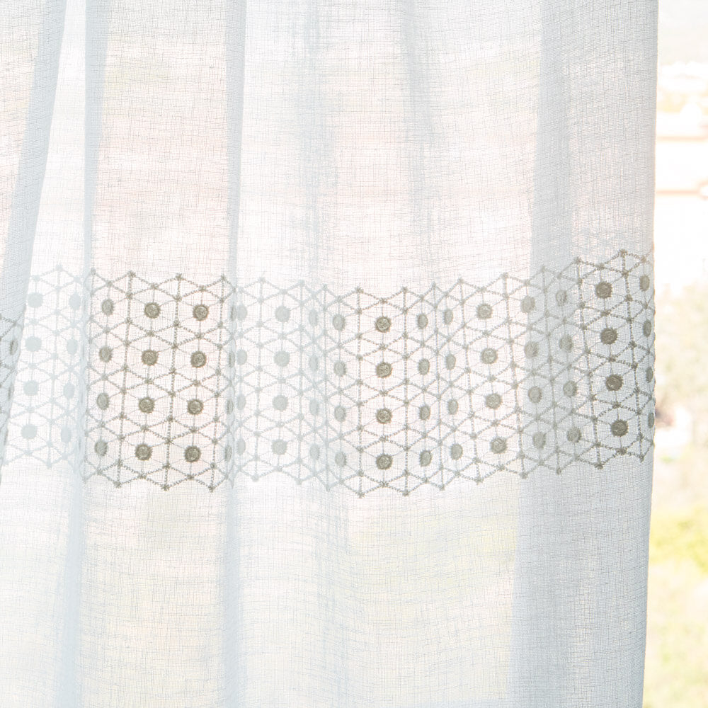 Rideau Brodé Blanc Naturel - Ribes y Casals