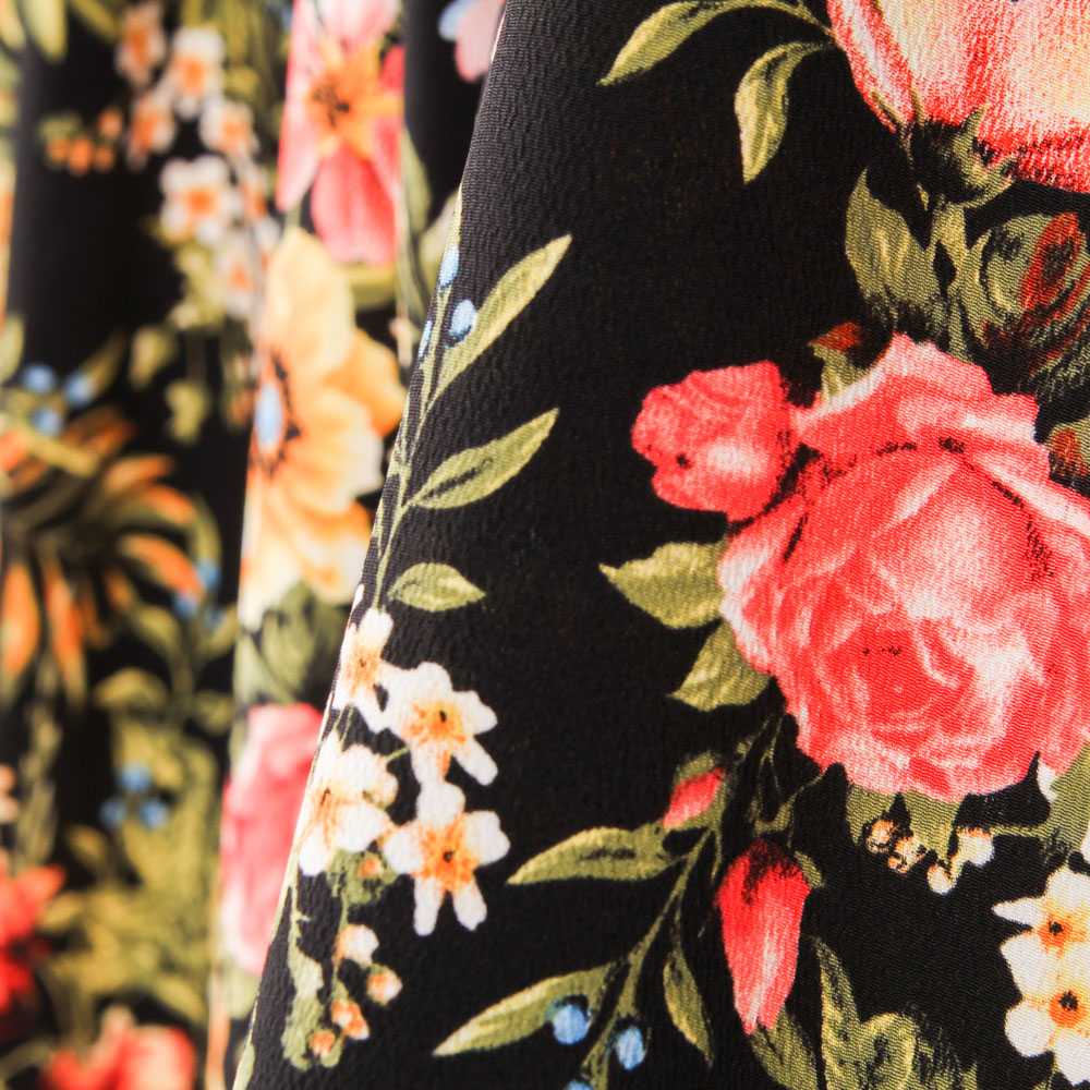 Crêpe Oeillets Noir - Ribes y Casals