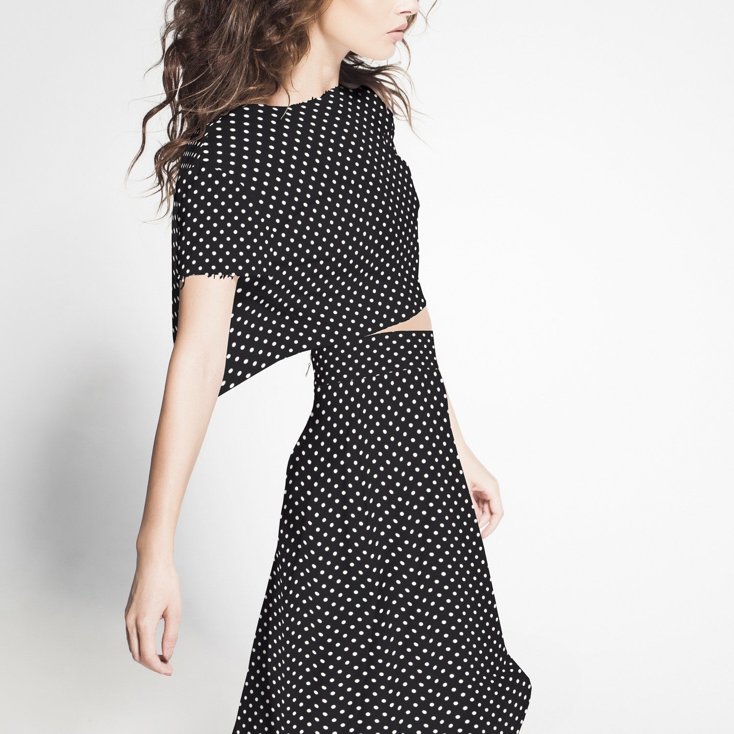 Crêpe Pois Fond Noir - Ribes y Casals