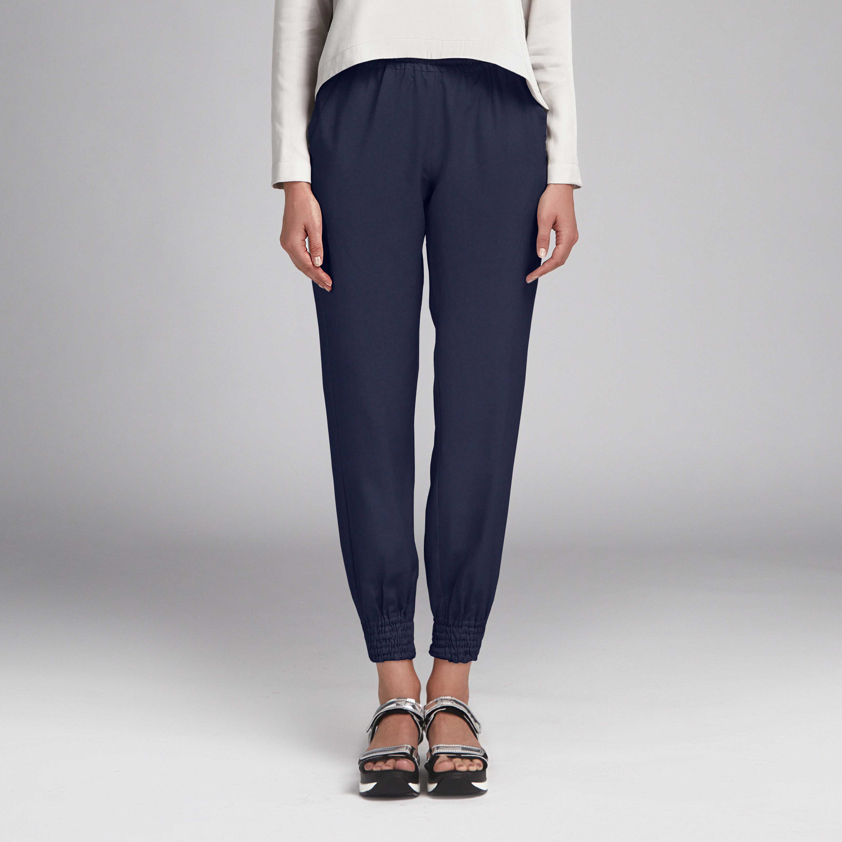 Tissu Crêpe Fashion Blue Night - Ribes y Casals