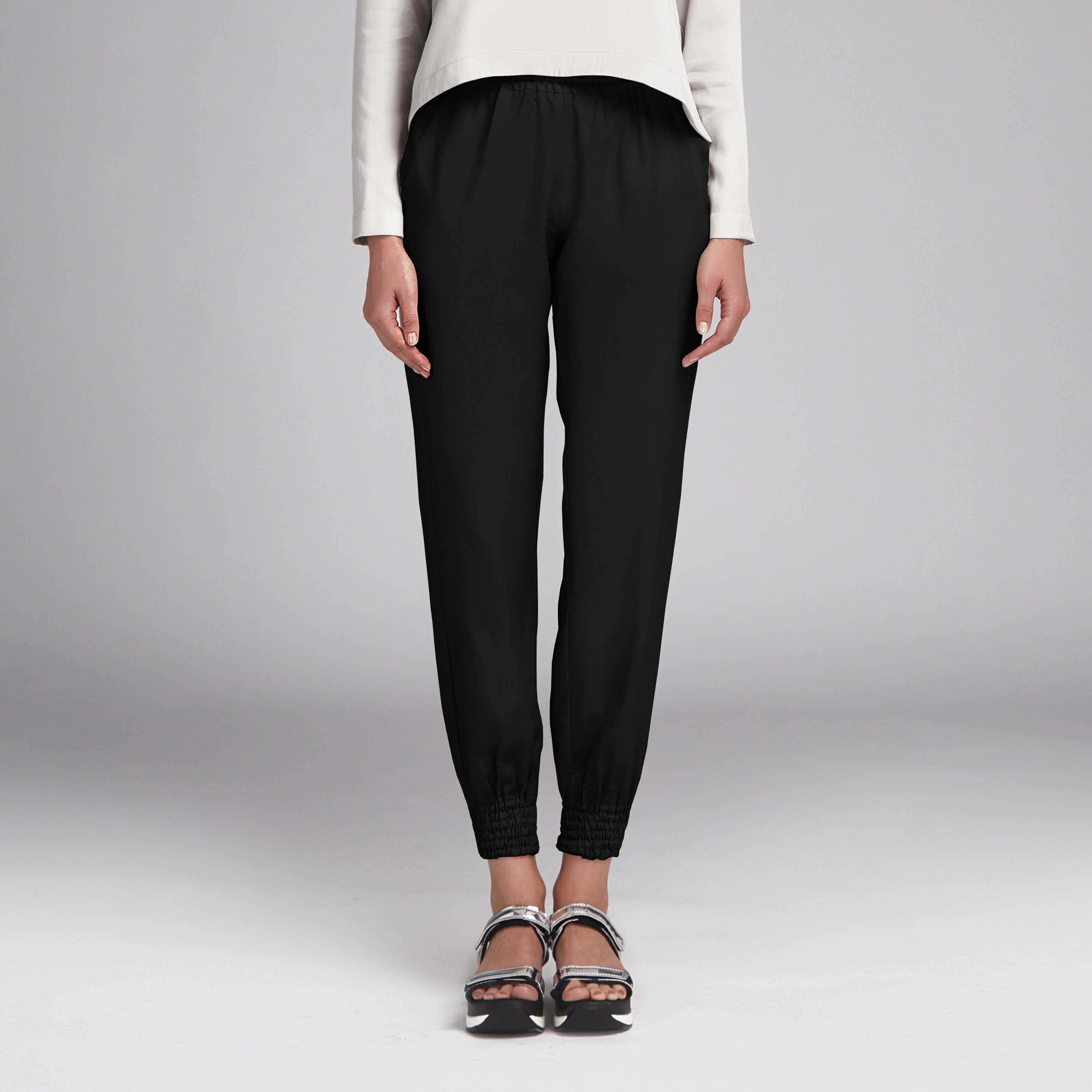  Tissu Crêpe Noir Fashion - Ribes y Casals