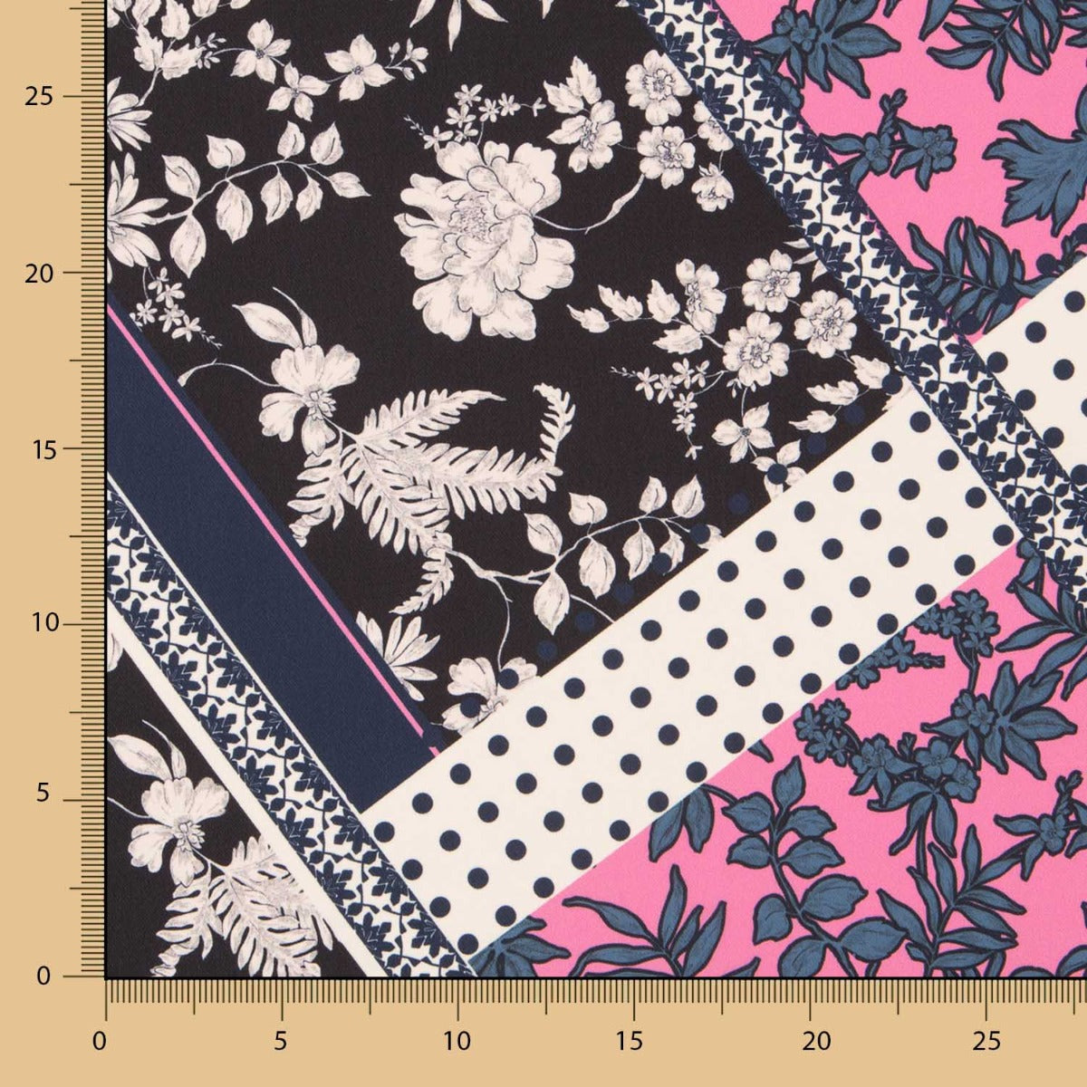 Crêpe Patchwork Bleu Nuit - Ribes y Casals