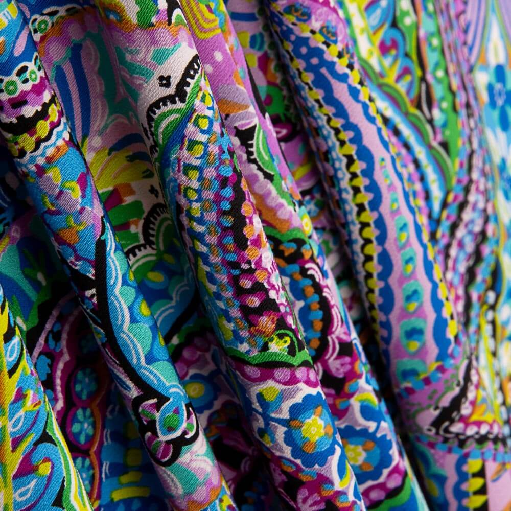 Crêpe Polyester Cachemire Saturé Bleu - Ribes y Casals