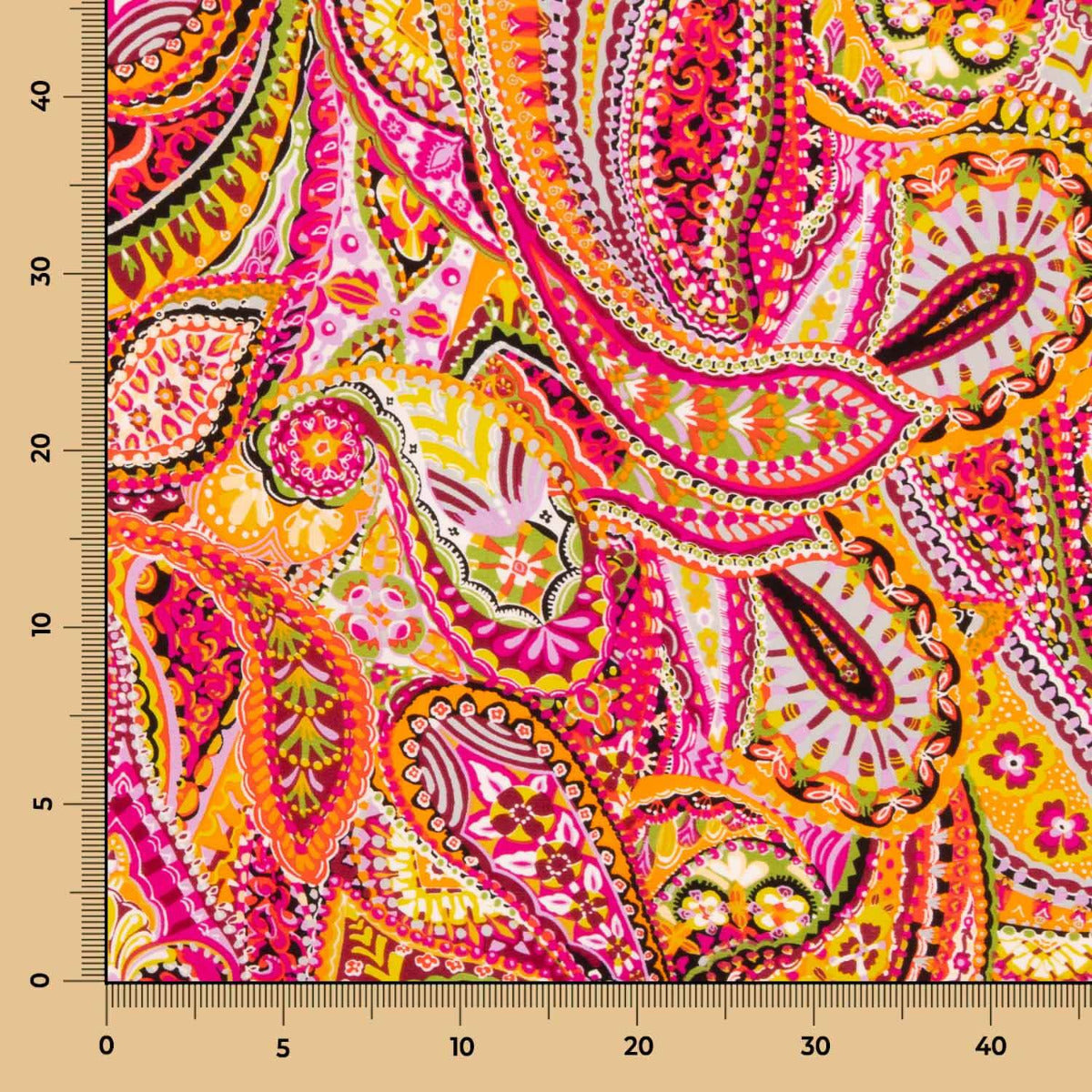 Crêpe Polyester Cachemire Saturé Fuchsia - Ribes y Casals