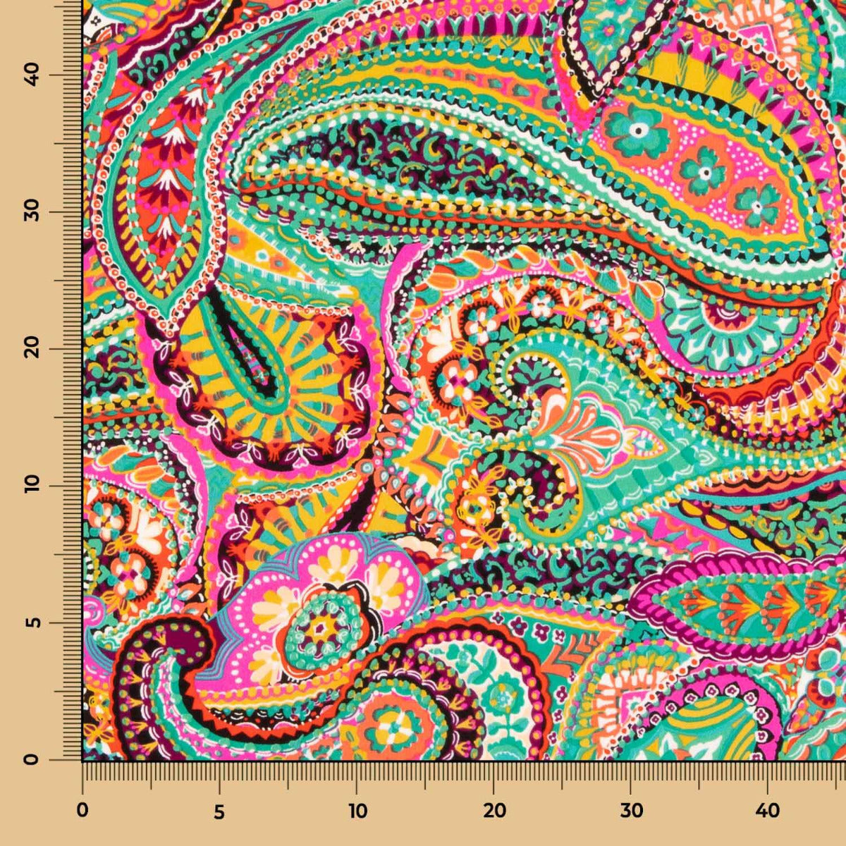 Crêpe Polyester Cachemire Saturé Vert Jade - Ribes y Casals