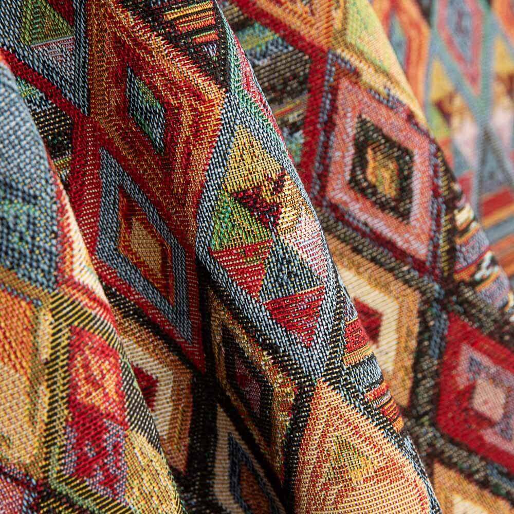 Rhombus Mosaic Tapestry - Ribes y Casals