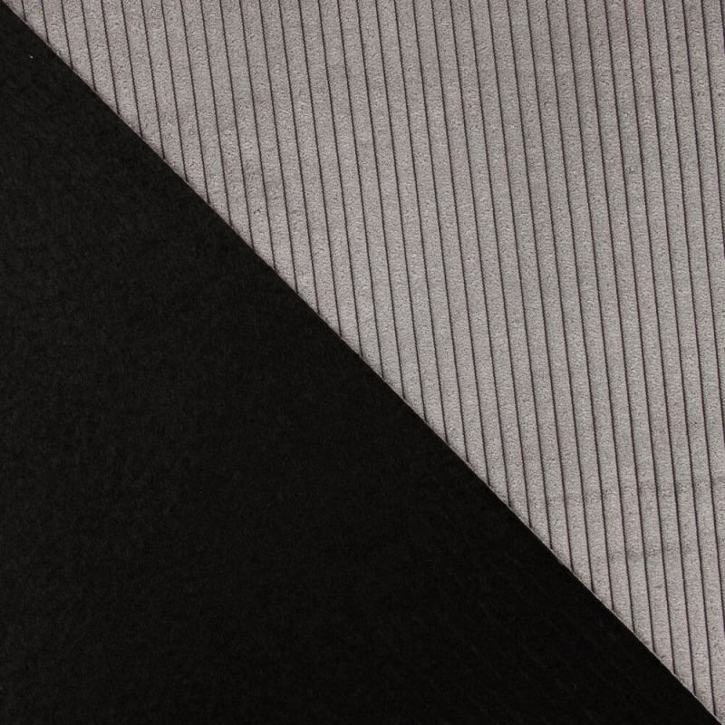 Confection d&#39;un lot de Coussins Velours côtelé - Ribes y Casals