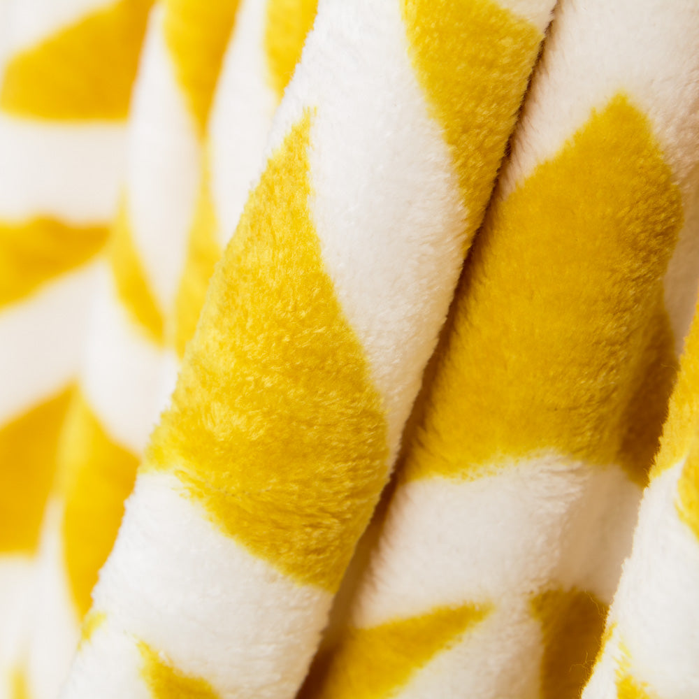 Retal Coralina Geométrico Ocre 100x155cm - Ribes y Casals