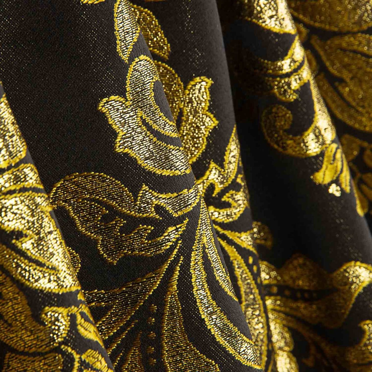Jacquard Brocado Florencia Negro y Dorado - Ribes y Casals