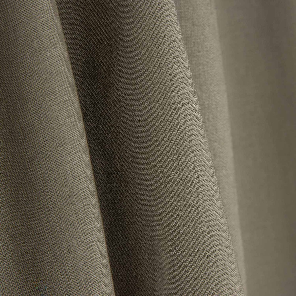 Tissu en lin et viscose marron - Ribes y Casals